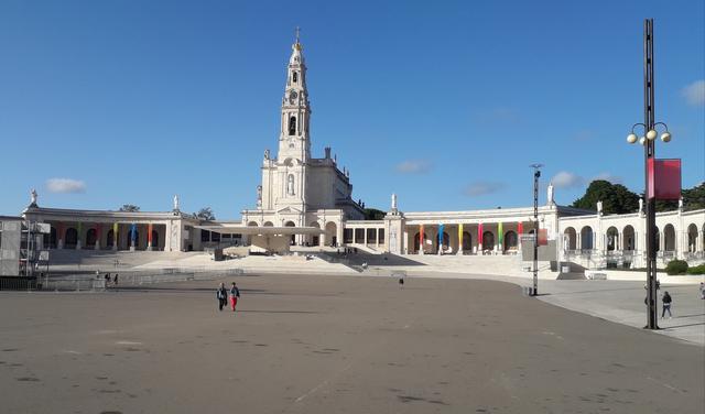 SEGUNDA ETAPA: Coimbra, Fátima, Obidos, Lisboa. - Tour por 3 países en 2 continentes (España-Portugal-Marruecos) (8)