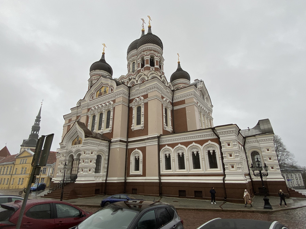 B5892788-3B16-4801-83AD-857F2B3D2300