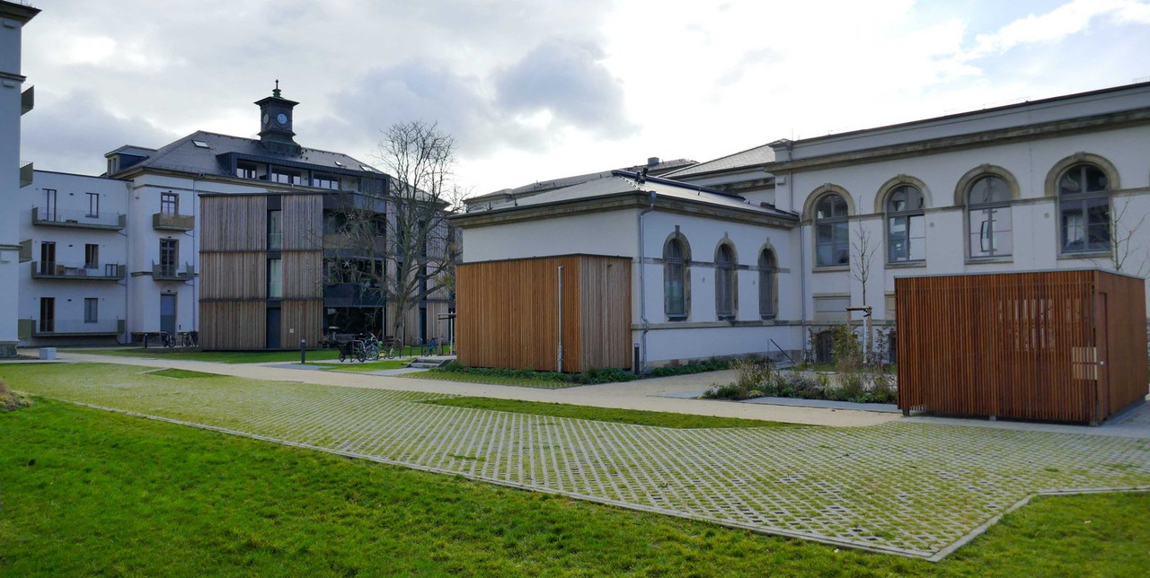 Bild: https://i.postimg.cc/cCffV643/P1240705.jpg
