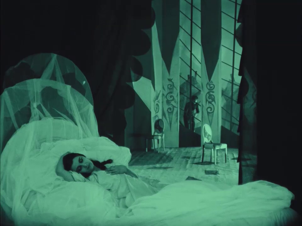 vlcsnap-2020-12-07-17h07m08s273