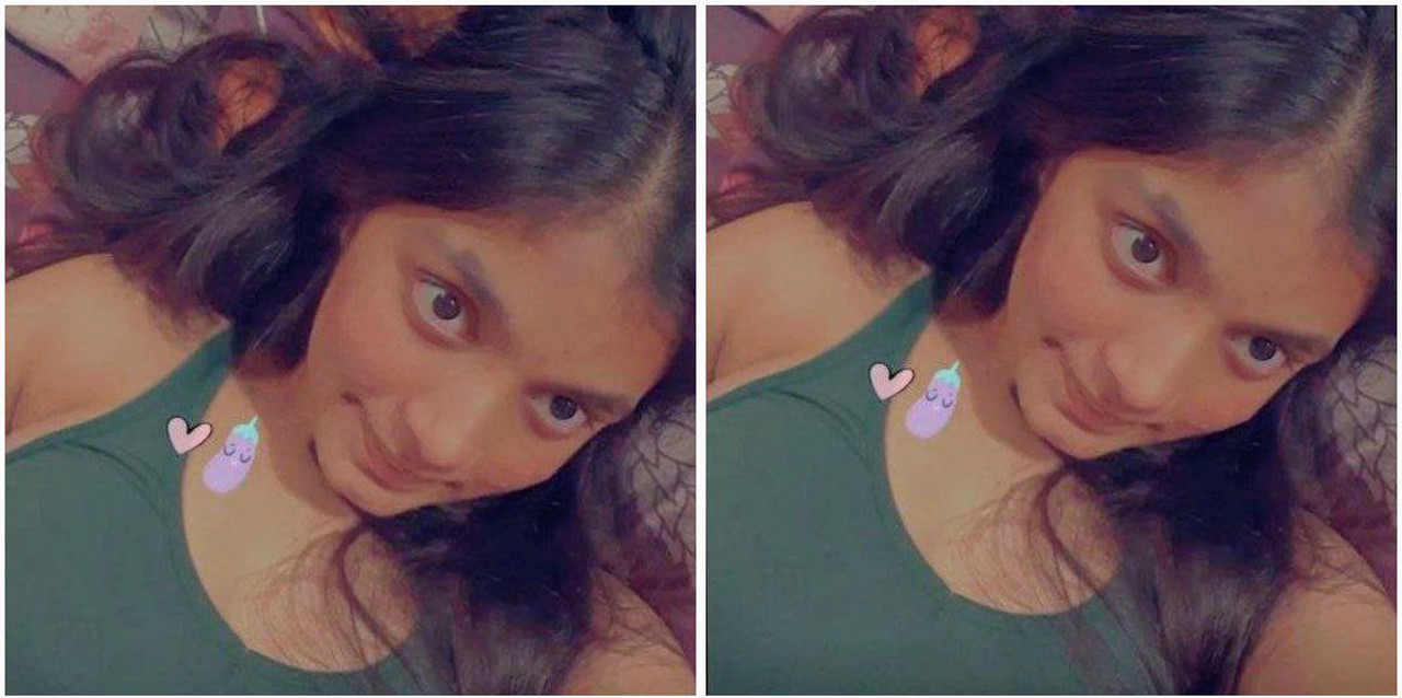 Desi snapchat girl showing her boob leaked snaps exclusive