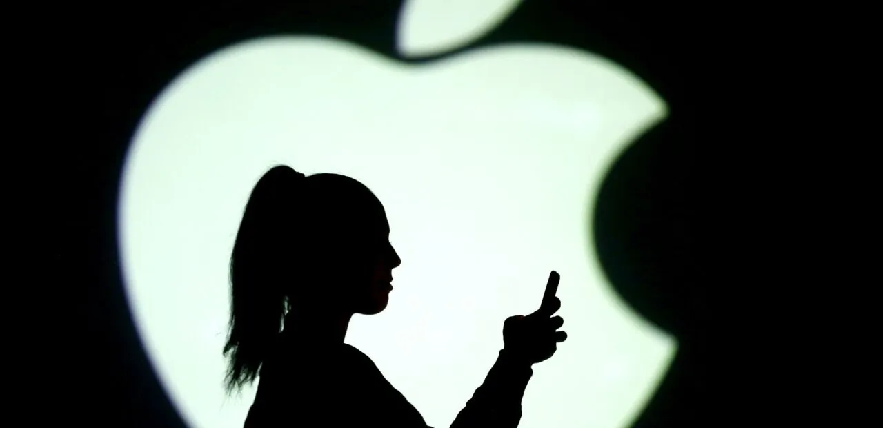 Apple trabaja en renovación de Siri que no requiere la frase