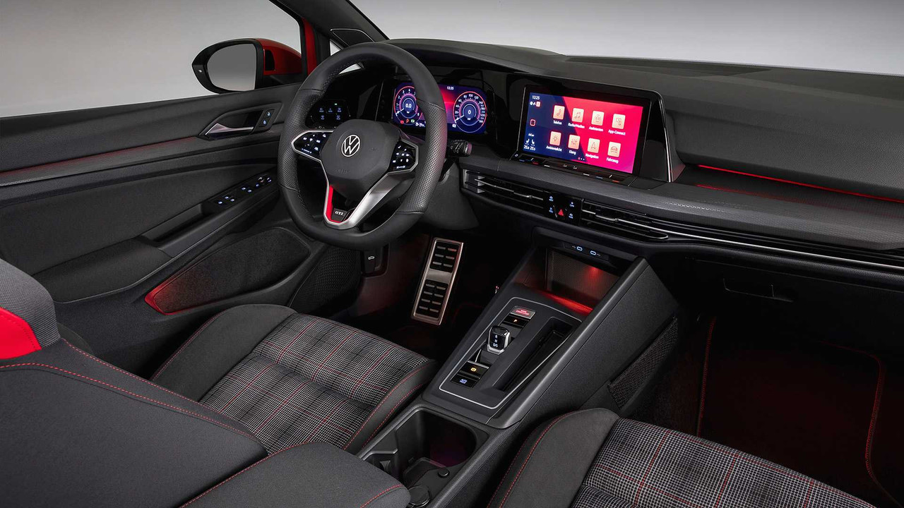 305F11B0-9BE5-434D-A887-6E8330F3ED8D