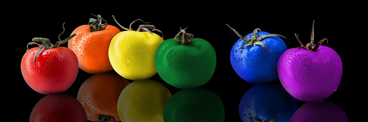 multi-tomatoes-1220774-1280-new.jpg