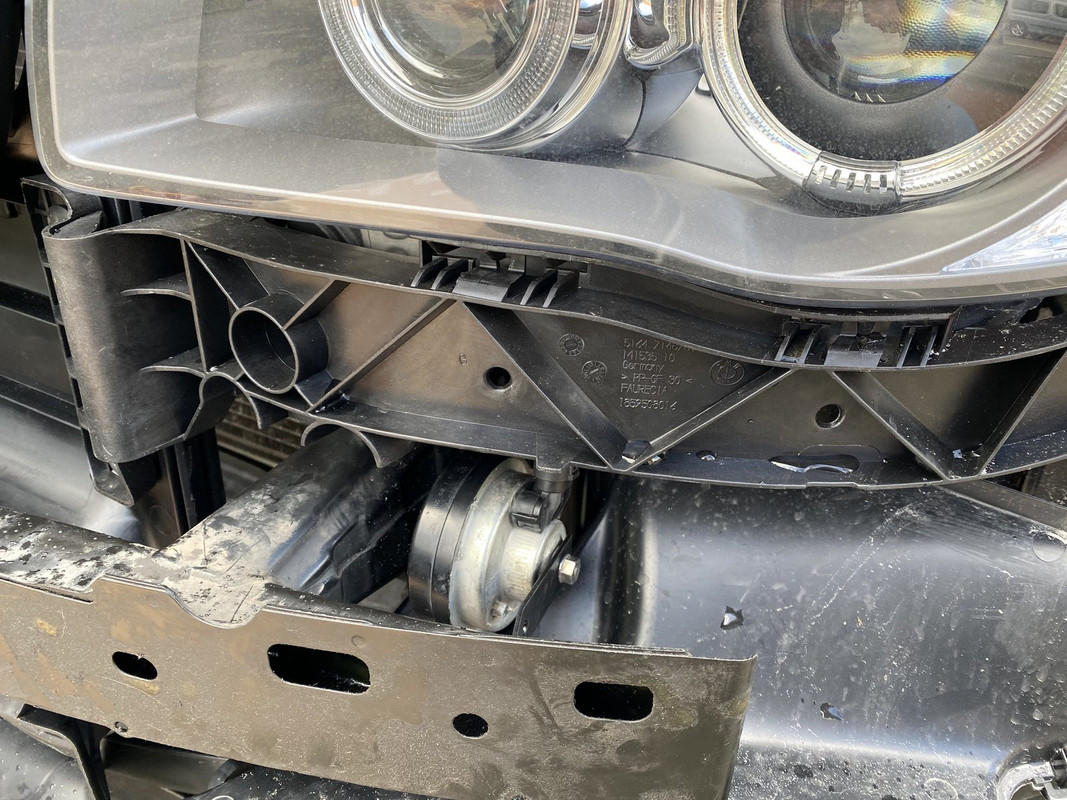 9EE032E2-108F-4544-A30F-C86A22E29493