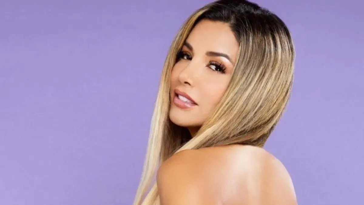 Aleida Núñez enamora a todos con su nuevo look, lo presume en sexy atuendo