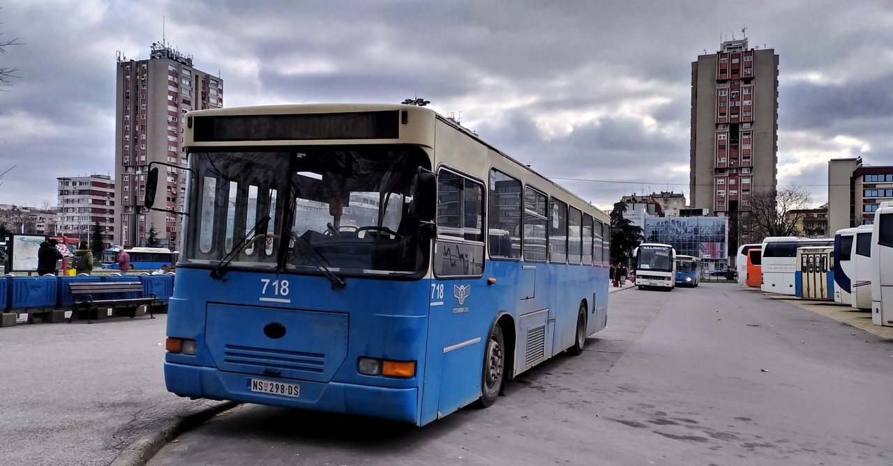 Volvo B10M / Neobus 405G (1997/08) #718