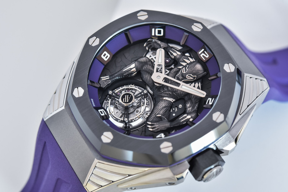Audemars-Piguet-Royal-Oak-Concept-Black-Panther-Flying-Tourbillon-26620IO.OO_.D077CA.01-review-10