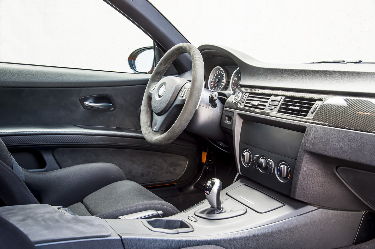 P90215435_highRes_e92-bmw-m3-gts-04-20