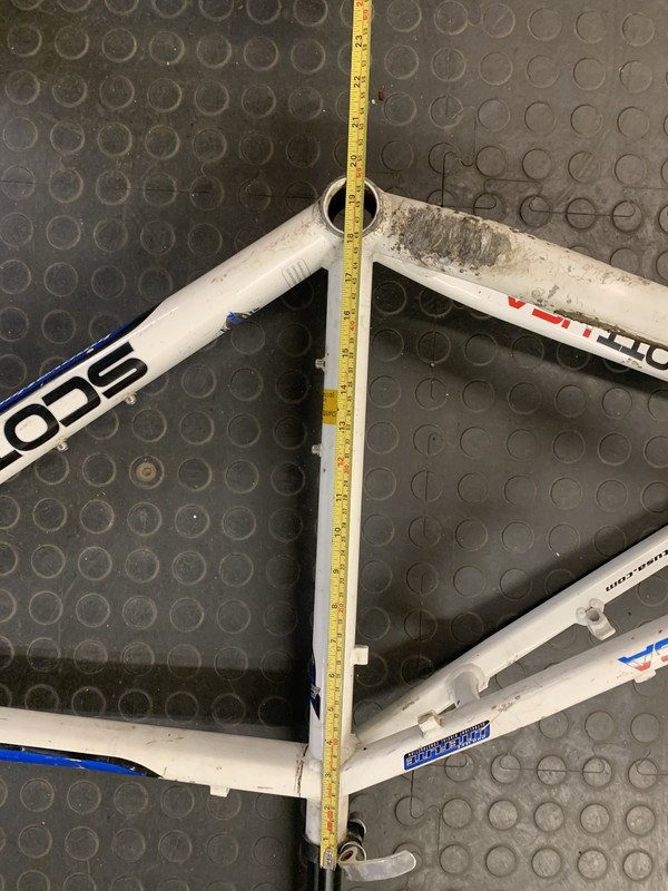 CD540030-5544-4BBF-AC76-7A00FD1C54DE