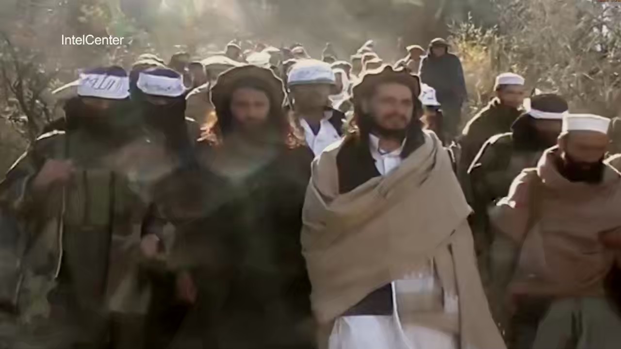 Revealed-The-Hunt-for-Bin-Laden-2021-WEBRip-Hindi-English-720p-10bit-HEVC-HE-AACv2-2-0-ESub-mk