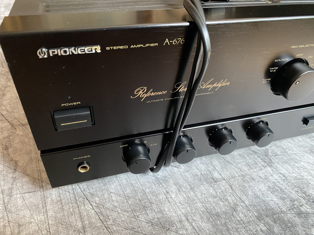 DAB505B1-15E6-4144-A4B4-5FFB73978721