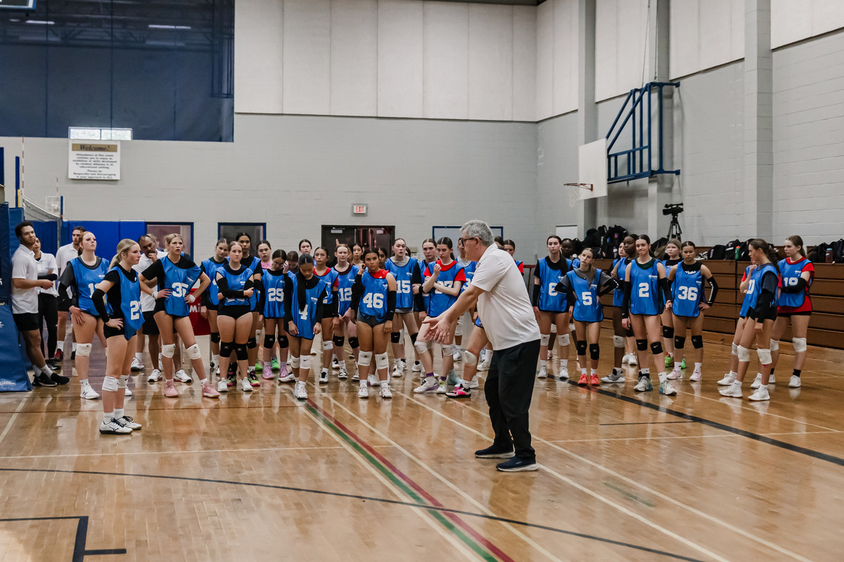 volleyball-training-elite-volleyball-academy-volleyball-calgary