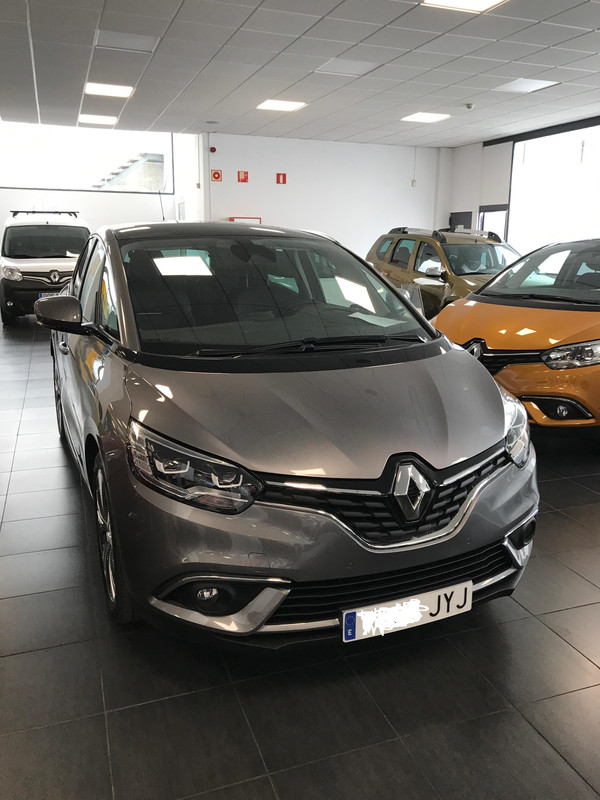 8BDDE443-00B1-40B1-8C96-9340FC52F292