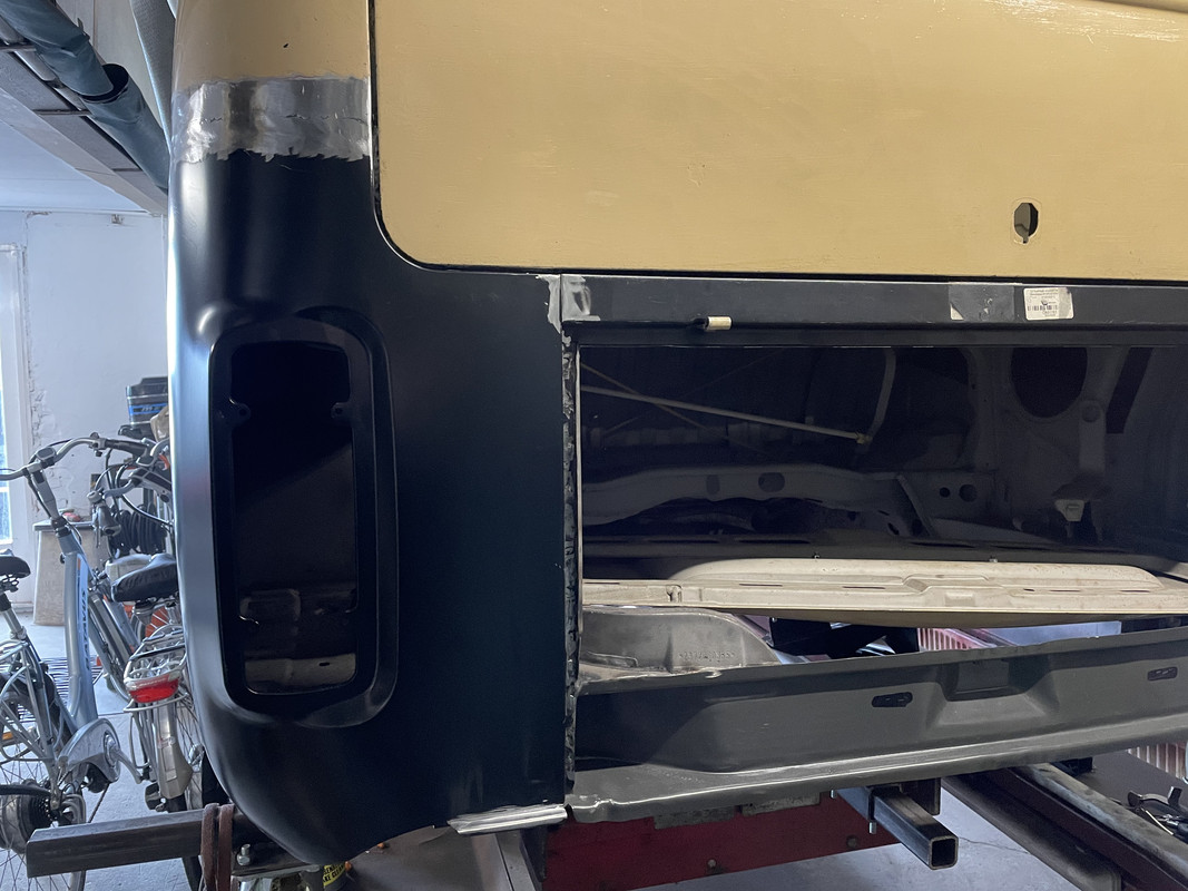 4B3AD94B-4CD1-4946-8DBE-2496C9FAC051