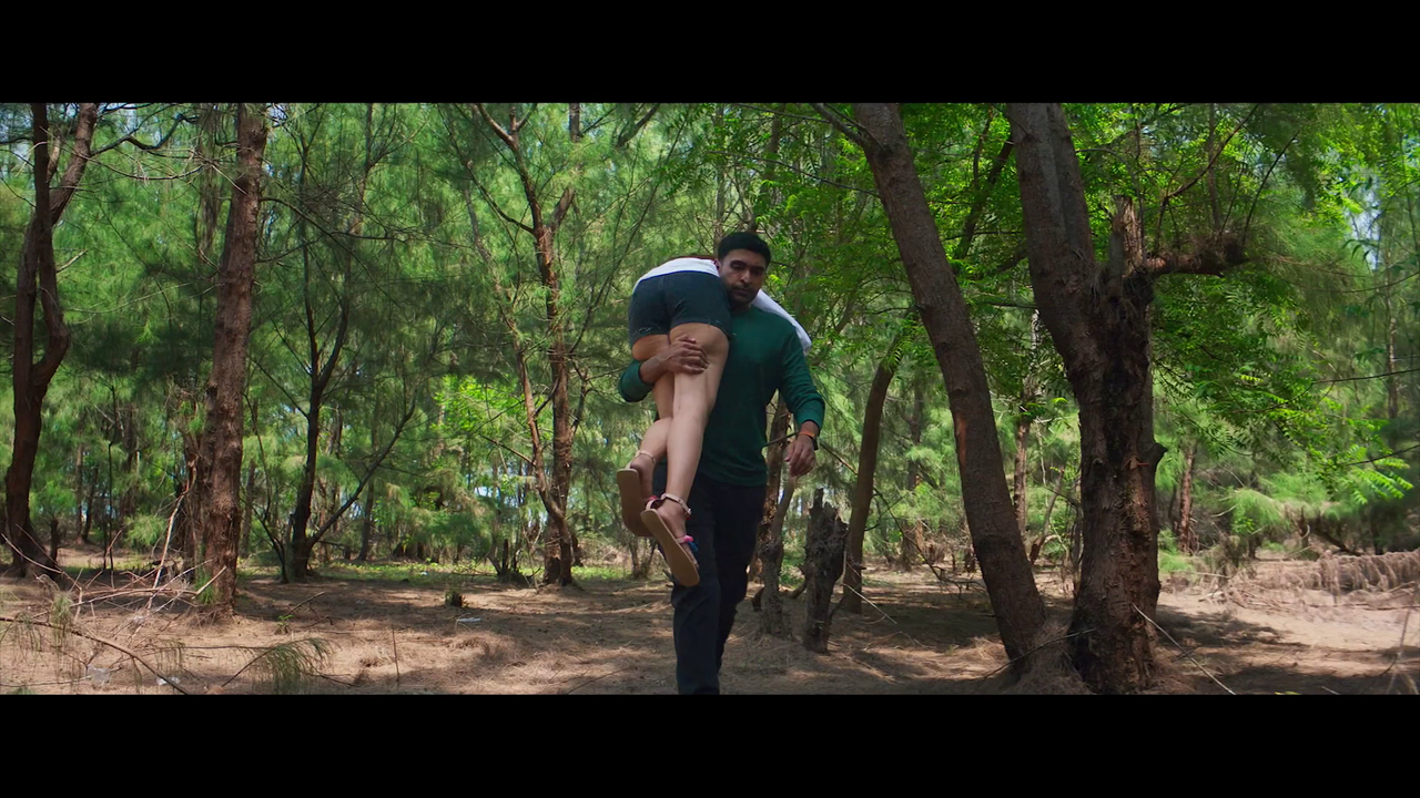 vlcsnap-2023-12-18-00h42m32s915