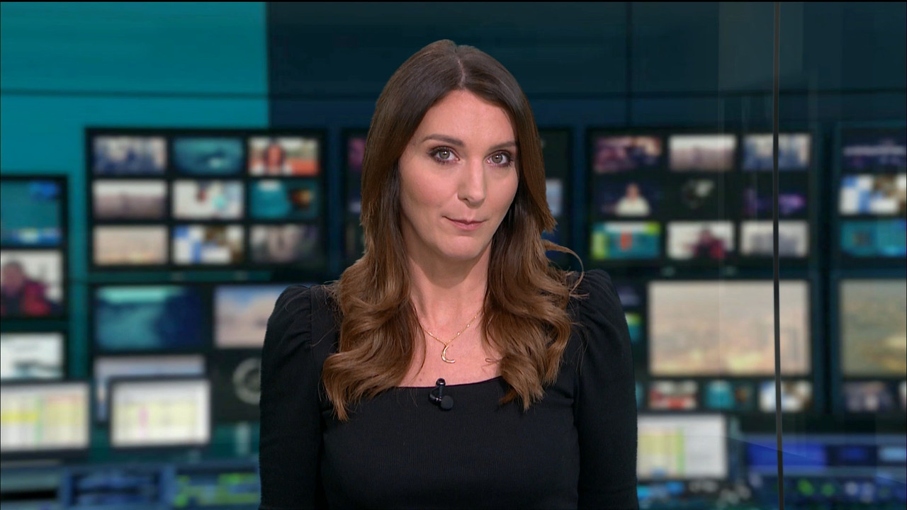 ITV Evening News_20201011_18301850.ts_snapshot_14.23.825