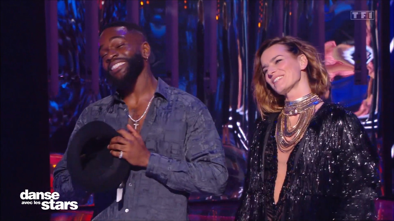 2021-11-12_21_05_TF1_Danse-avec-les-stars.mp4_snapshot_26.41.145