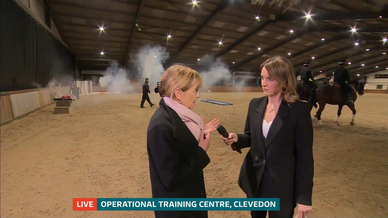 17 January - 18.00.00 - ITV News Tyne Tees..ts_snapshot_23.46_[2