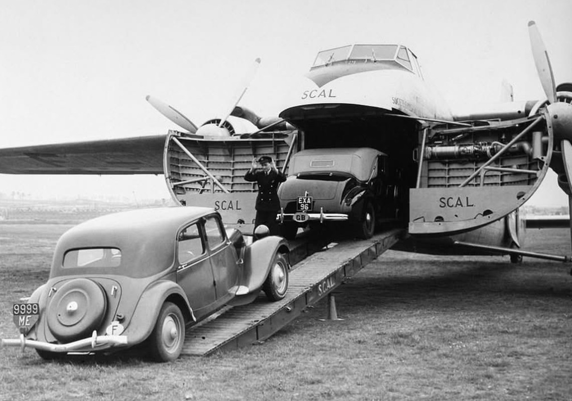 B585E5C9-AADC-4936-B4E5-2B8F9F23E266