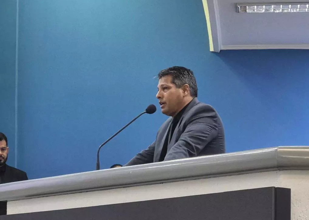 Na tribuna, delegado da Receita Federal de Campo Grande, Zumilson Custódio, ressaltou a necessidade de conscientização da população ©Marcos Maluf