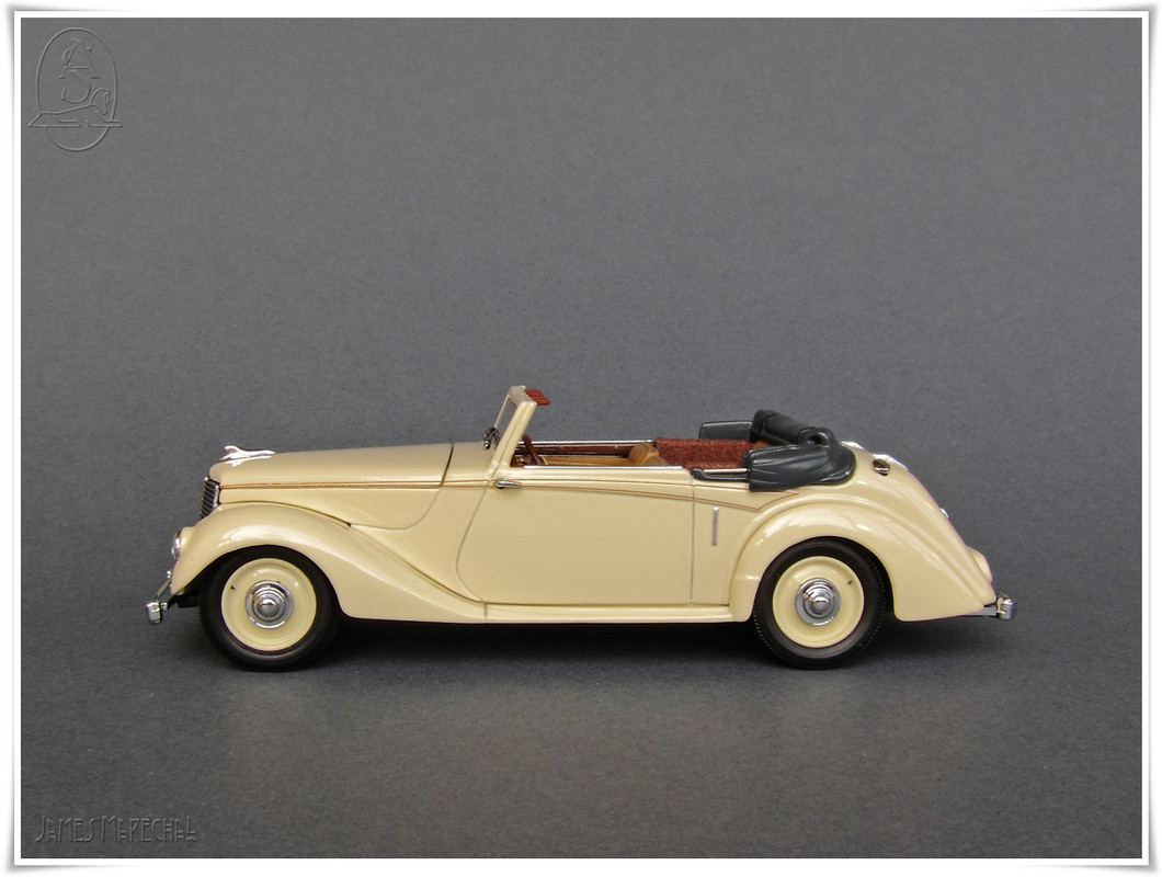 ArmstrongS. Hurricane (3) Ox