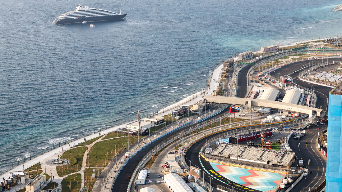 Impressionen-Formel-1-GP-Saudi-Arabien-Jeddah-Freitag-3-12-2021-169Gallery-879900b9-1856735