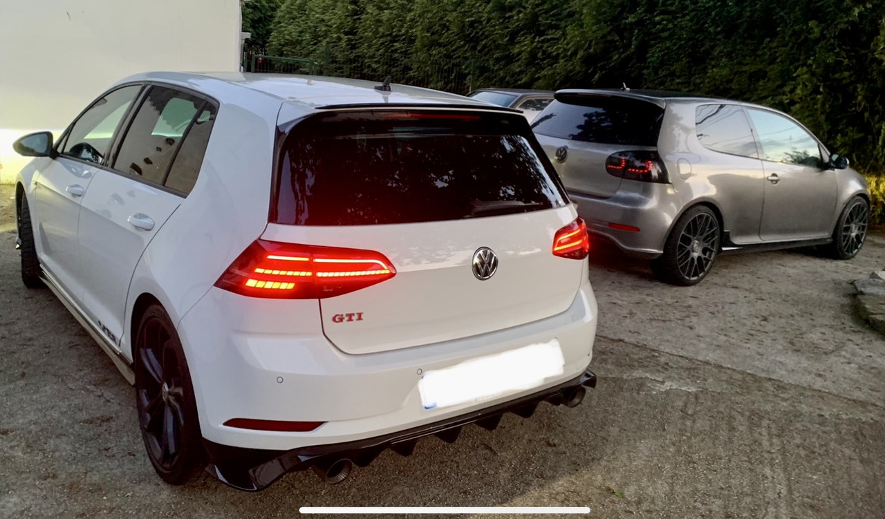 CE01AFB7-EC7F-42E5-BDFF-B642021F05DE