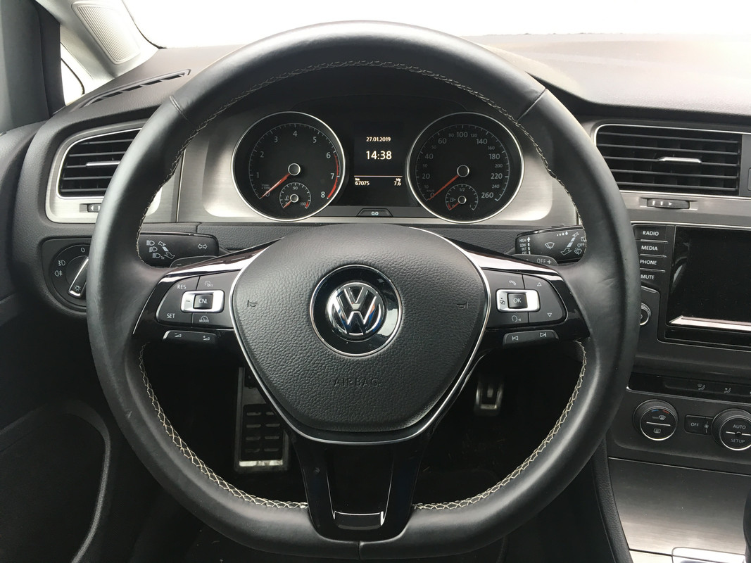 51257411-2F8F-4A17-AD7F-01161944CA18