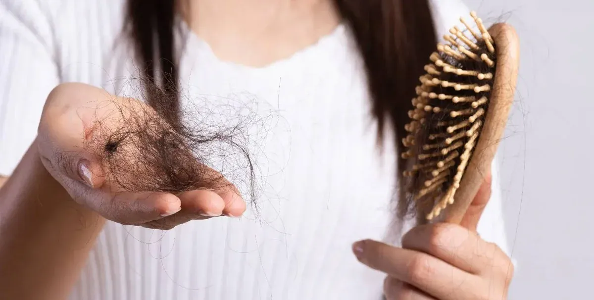 How Does Reasons For Hair Loss While Showering Differ From Male To Female