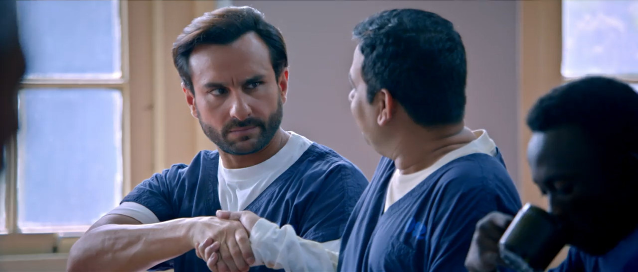 Phantom 2015 WebRip [Hindi] 480p 720p ESub Screenshot