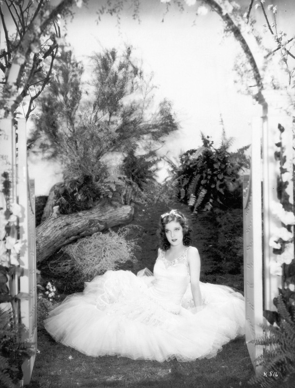 loretta_young_d58
