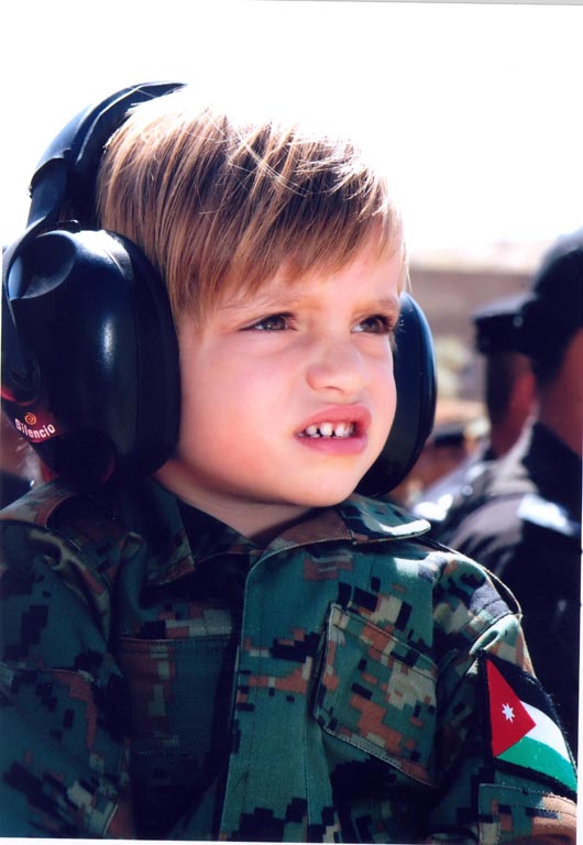 صورة-شخصية-لسمو-الأمير-هاشم-بن-عبد-الله-الثاني_8