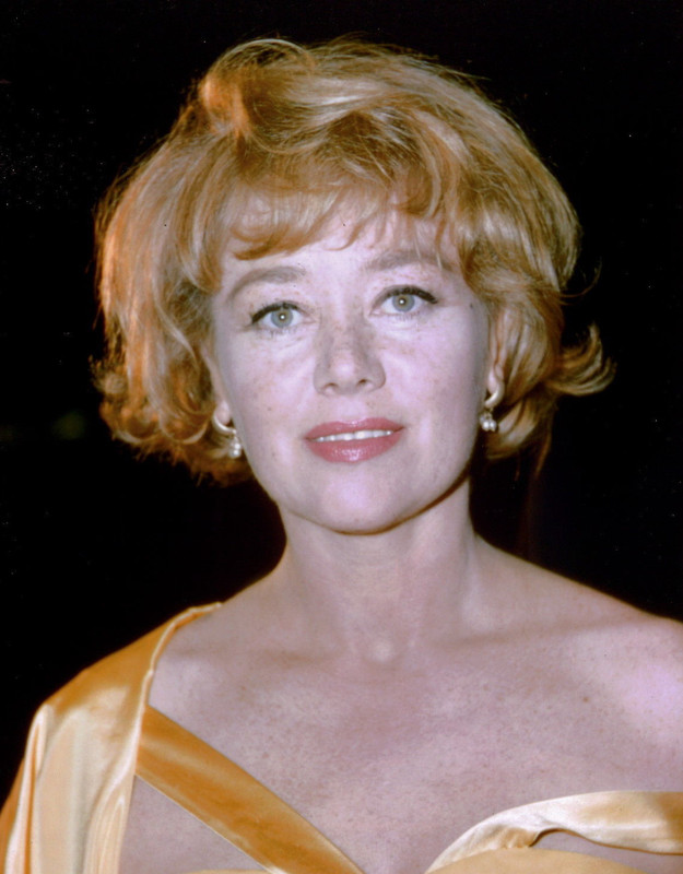 glynis_johns_a32