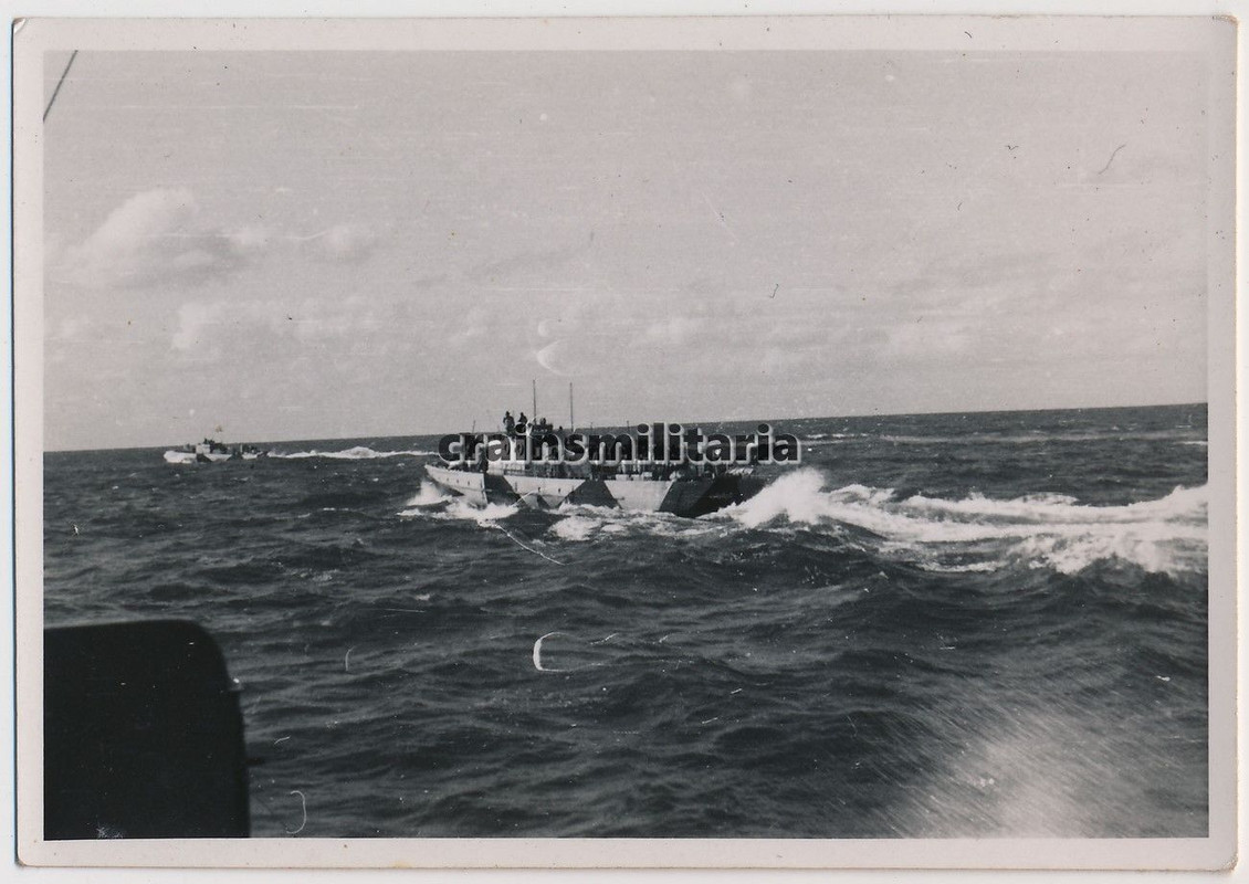 Orig. Foto Kriegsmarine Räumboot R-Boot R-187 m.