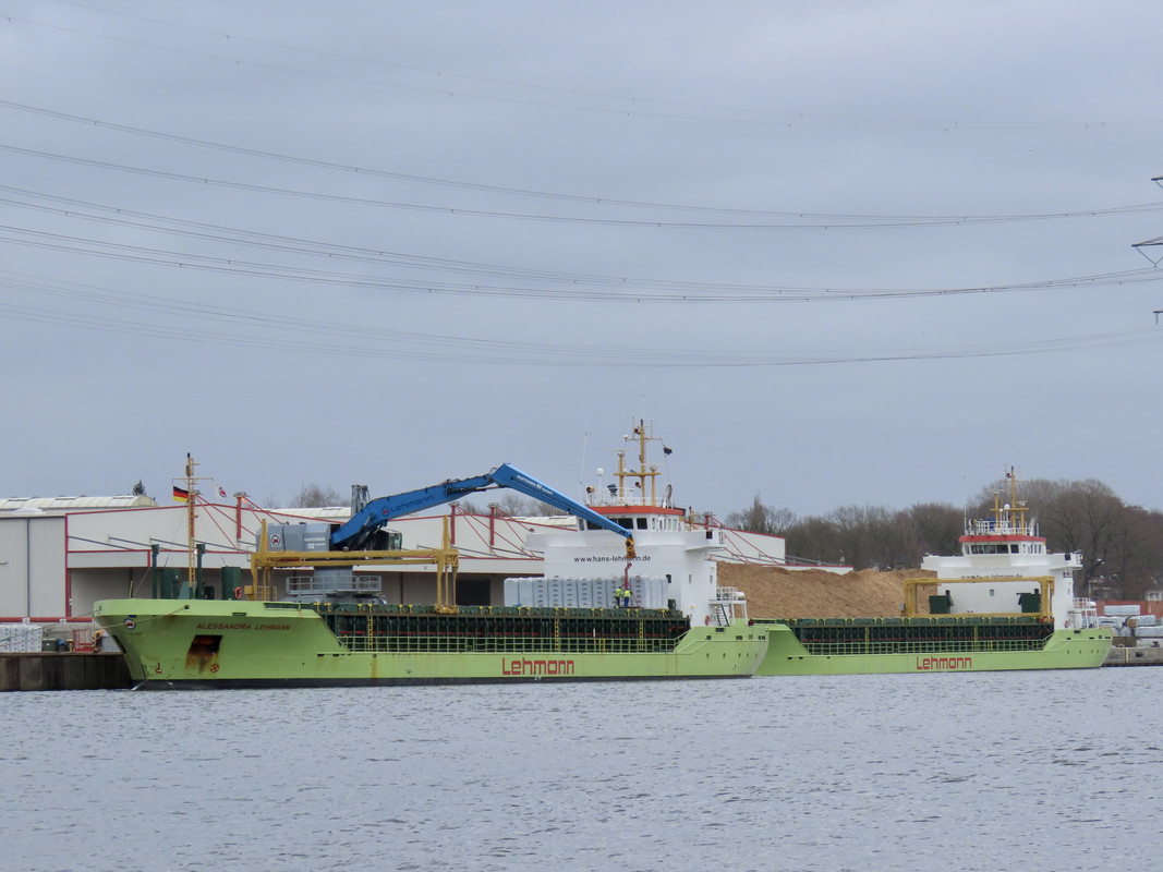 8B8E1AC3-D329-45DA-BE40-9F12986991D0