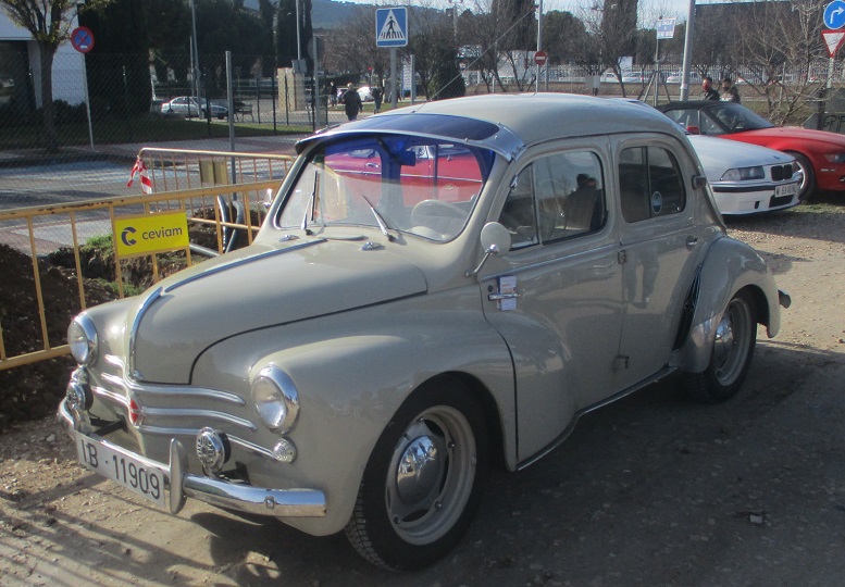 CLASSIC MOTOR SHOW Alcalá de Henares 2ºs domingos de mes - Página 19 Museomoto0122-39