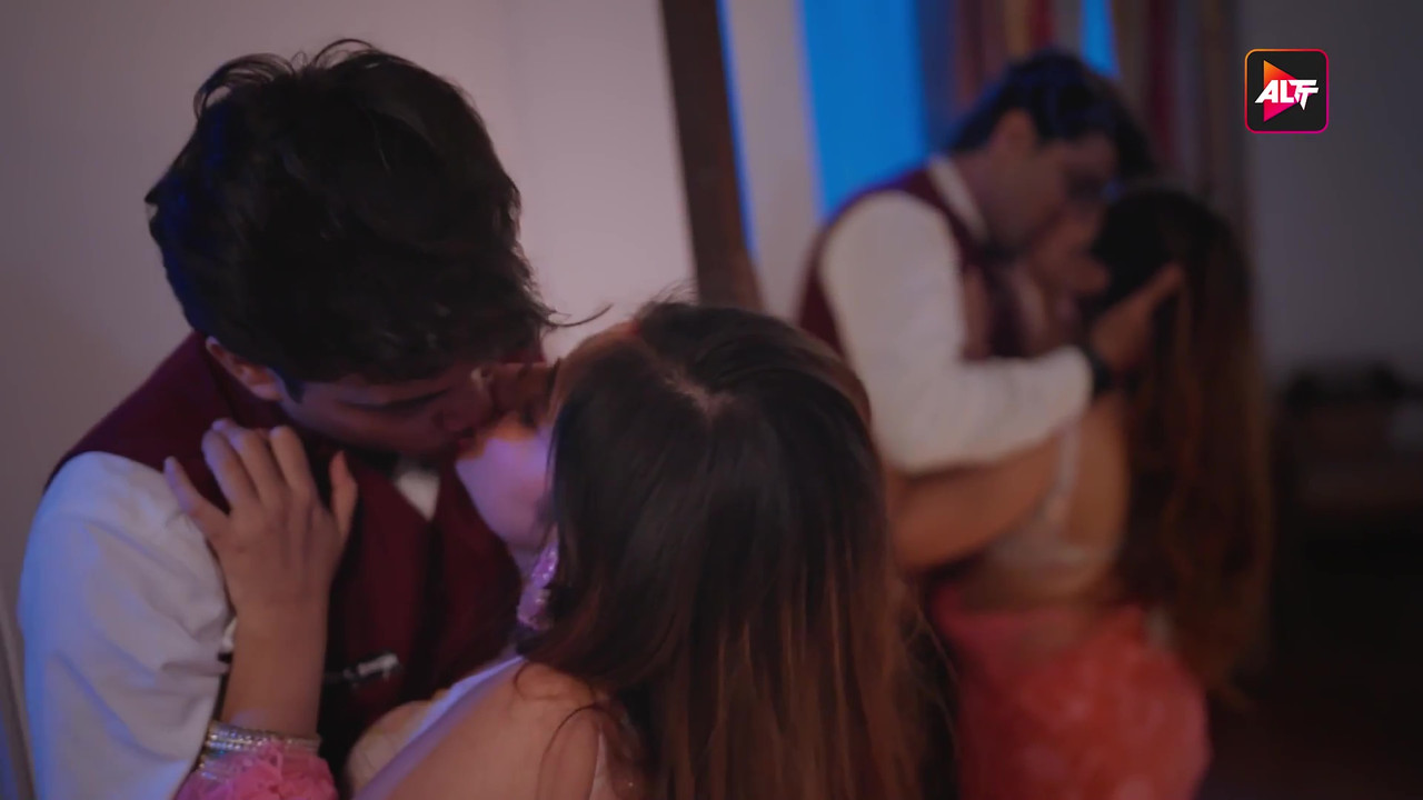 vlcsnap-2025-06-24-01h00m07s360