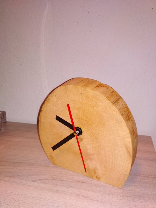 4D07F908-9309-4D01-BFCB-5991C2C56BD1