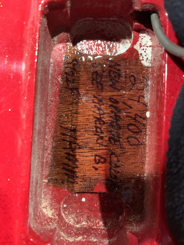 E1B366BA-9937-4D34-901C-1267AEC93514