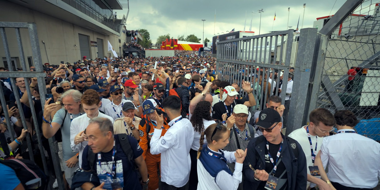 American Thunder- NASCAR to Le Mans (2025) (1080p AMZN WEB-DL x265 SAMPA).mkv_snapshot_00.00.25.161