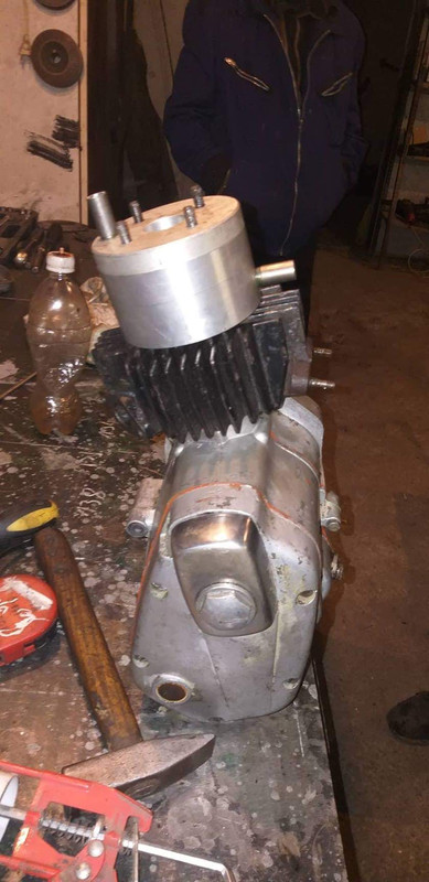 received_354604781814216