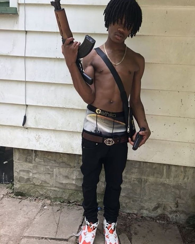 Yowzz-NIGG.jpg