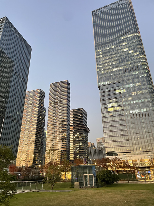 65ACD912-1512-4BCF-9C9D-2503BAFAF0E7