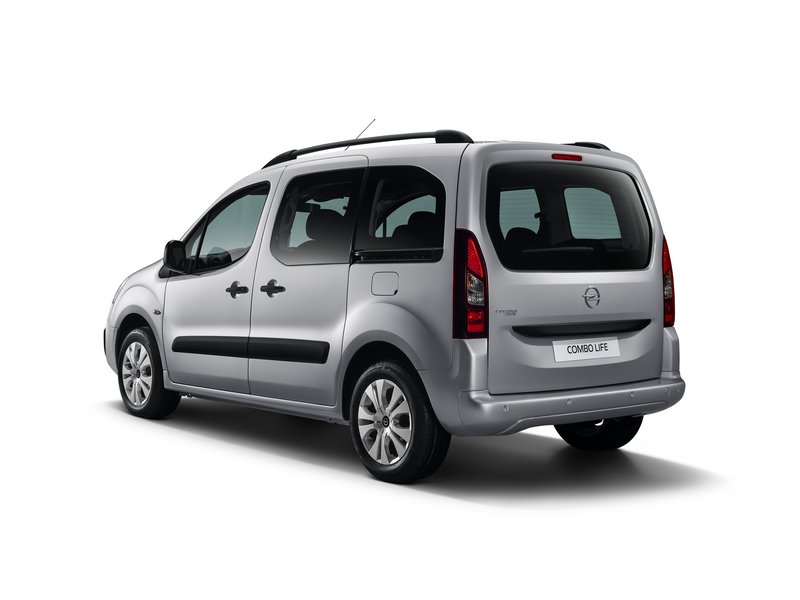 opel-combo-life-92.jpg