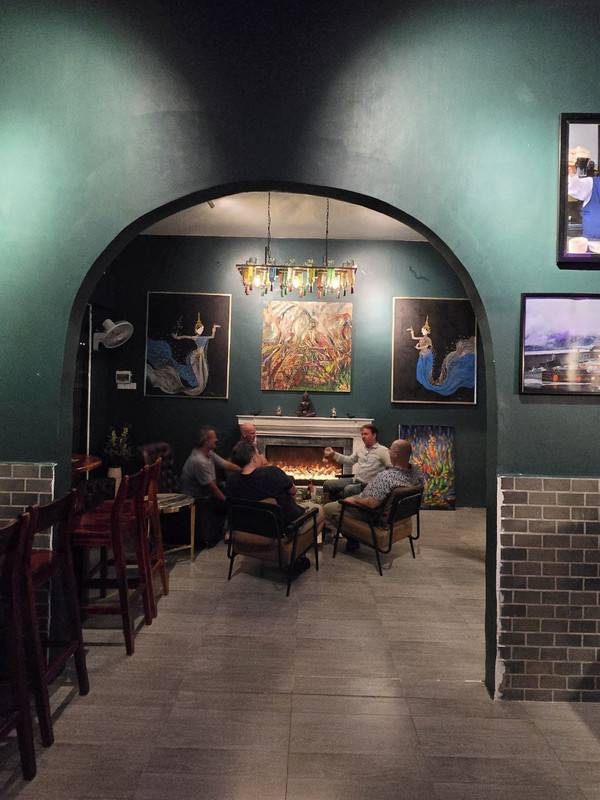 photo 6226513221607606031 y