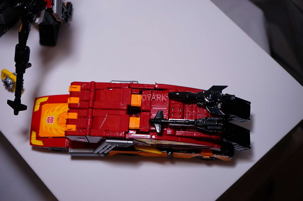 SDCC-2017-Hasbro-Transformers-Thurs-017