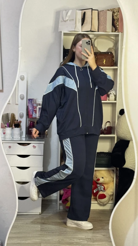 الأزرق الداكن - لقطة 4