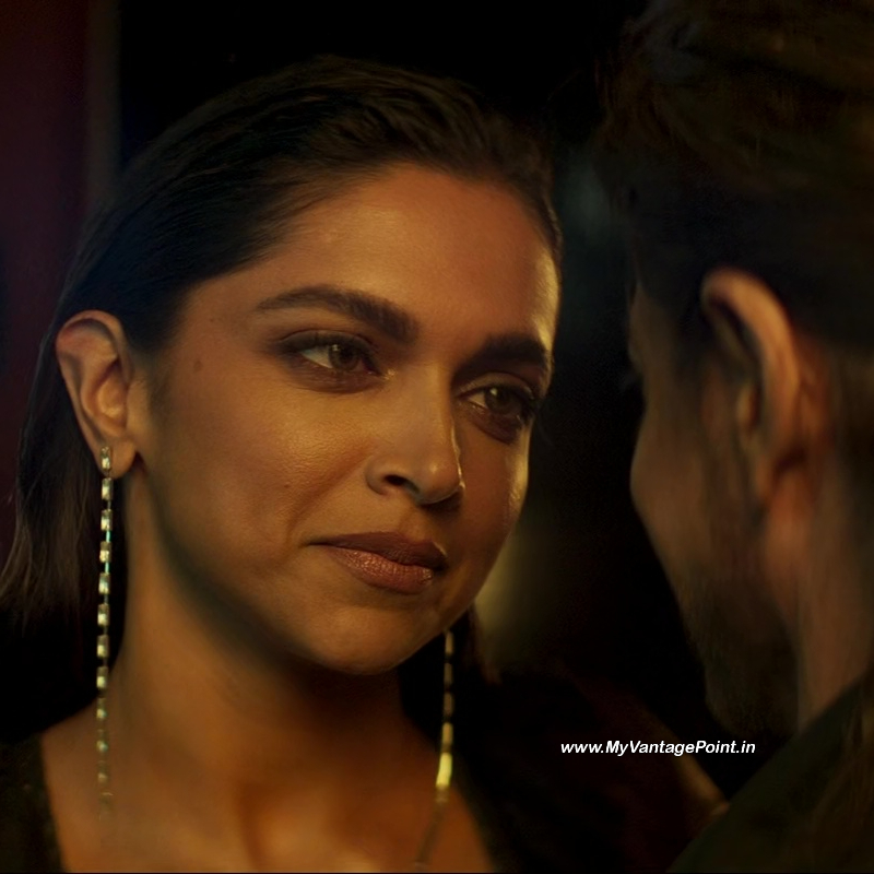 79-Deepika-Padukone-Hot-Scene-in-Pathaan-Movie-with-Shah-Rukh-Khan-My-Vantage-Point