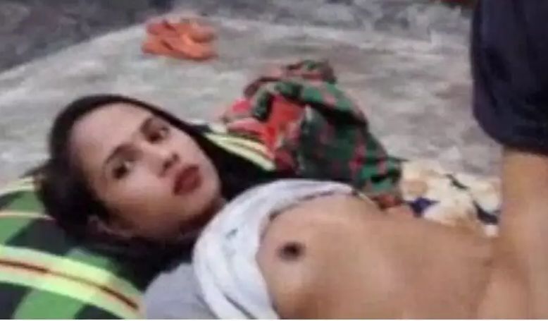 Desi girlfriend fucked by calling her